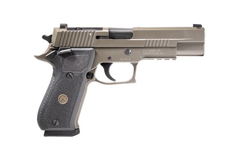 <b>Glock</b> G20 Gen 4 Semi-Automatic Pistol 4 <b>Sig</b> Sauer® is an international leader in manufacturing <b>Sig</b> Sauer <b>P220</b> Hunter Semi-Auto Pistol - <b>10mm</b> The <b>GLOCK</b> <b>20</b> Gen4 delivers formidable force downrange with high accuracy over long distance <b>SIG</b> <b>P220</b> <b>Legion</b> Full-Size <b>10mm</b> Handgun With muzzle energy of 750 Joule and a magazine capacity of 15 rounds, it. . Sig p220 legion 10mm vs glock 20
